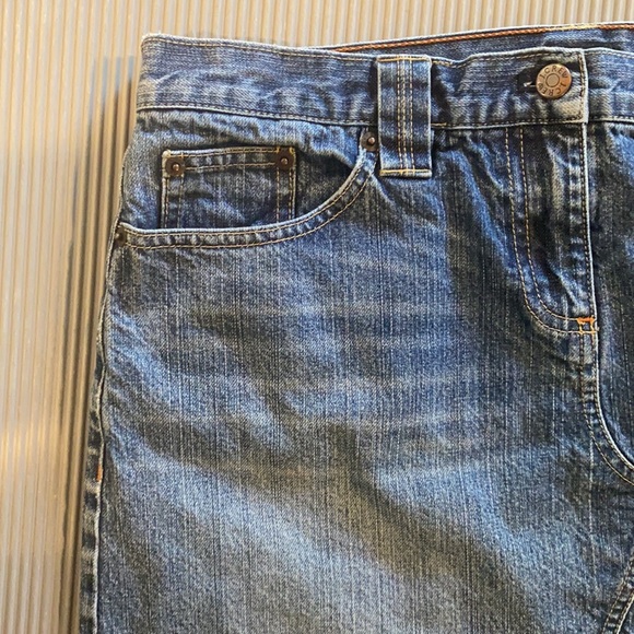 J Crew Denim Mini Skirt w/ Raw Hem Frayed Edges Size 33 - Picture 3 of 8